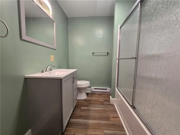 $1,000 | 27 East Main Street, Unit 203, Waterloo, NY 13165