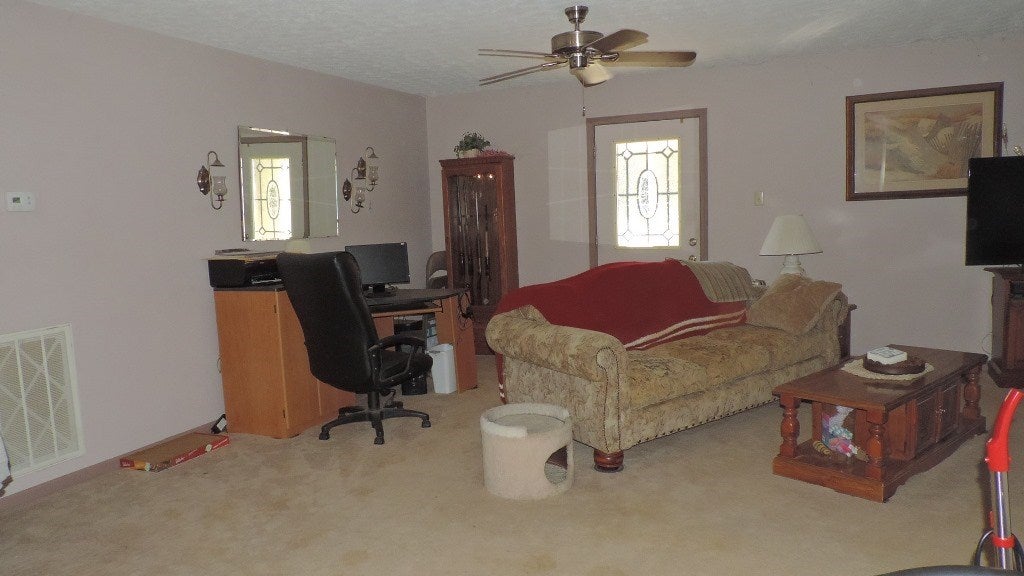 1471 Sanders Road Morgantown, KY 42261 - Photo 2 of 35 Gallery Image 2