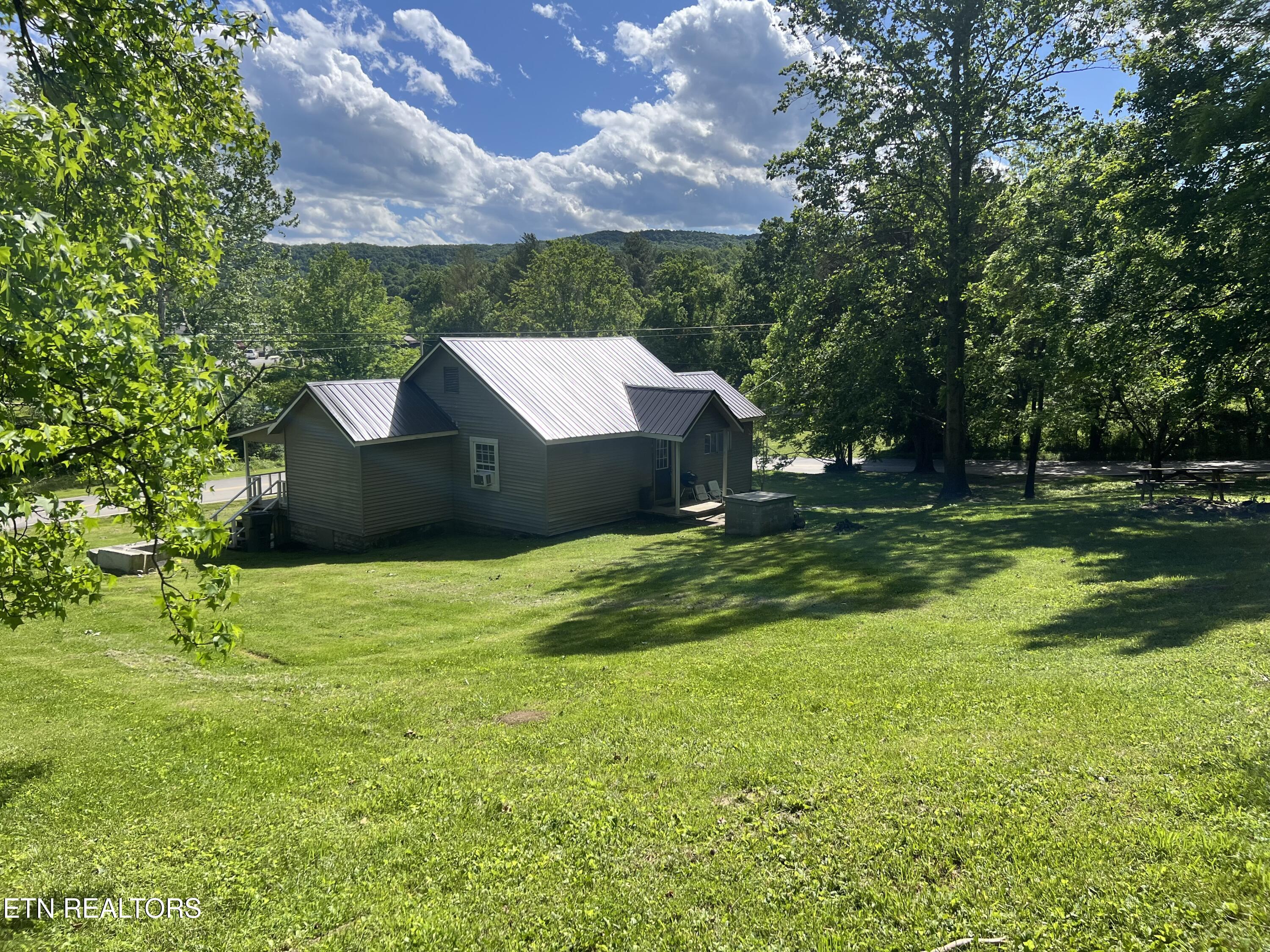 2045 Winona Road Huntsville, TN 37756 - Photo 1 of 13 IMG_5397