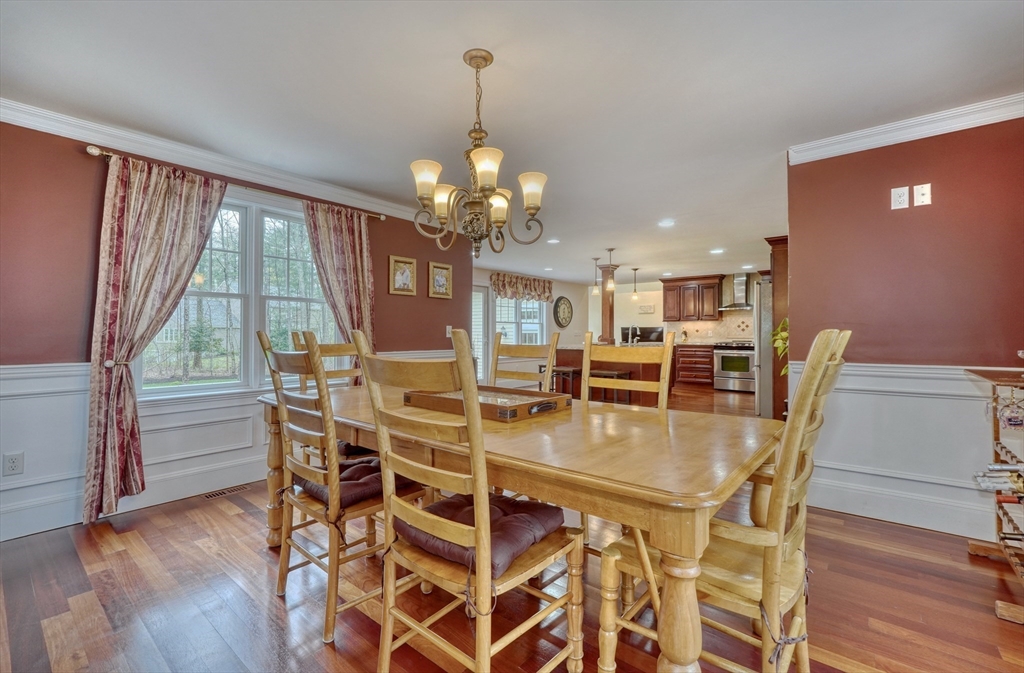 101 Pratts Mill Road Sudbury, MA 01776 - Photo 8 of 42 Gallery Image 8