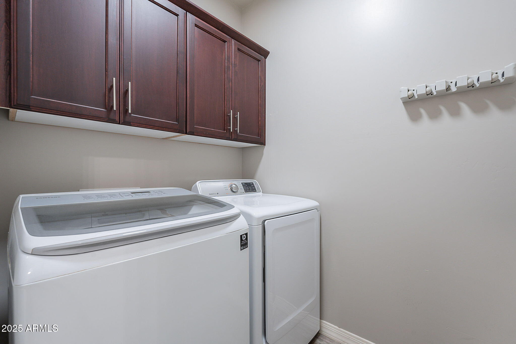 809 West Coles Road Phoenix, AZ 85041 - Photo 16 of 22 Gallery Image 16