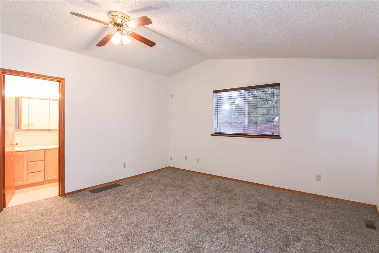 2910 Lincoln Road Spokane, WA 99217 - Photo 11 of 20 Gallery Image 11