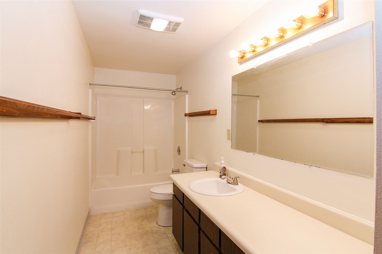 2910 Lincoln Road Spokane, WA 99217 - Photo 13 of 20 Gallery Image 13