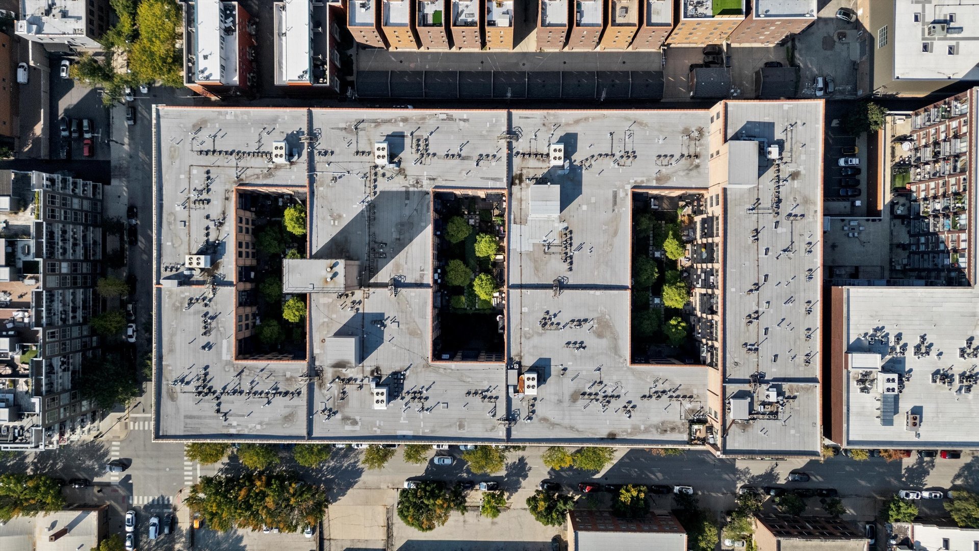 Undisclosed Address Chicago, IL 60607 - Photo 33 of 34