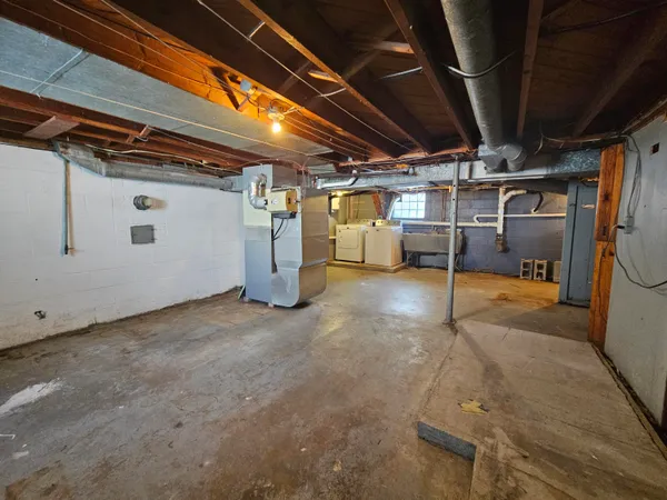 a view of empty room