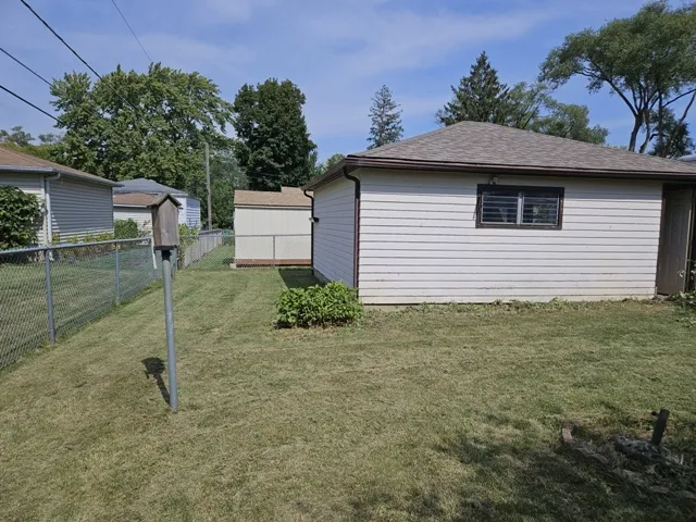$342,000 | 310 Rosewood Avenue, Buffalo Grove, IL 60089