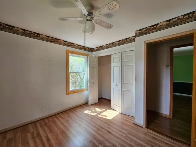 $342,000 | 310 Rosewood Avenue, Buffalo Grove, IL 60089