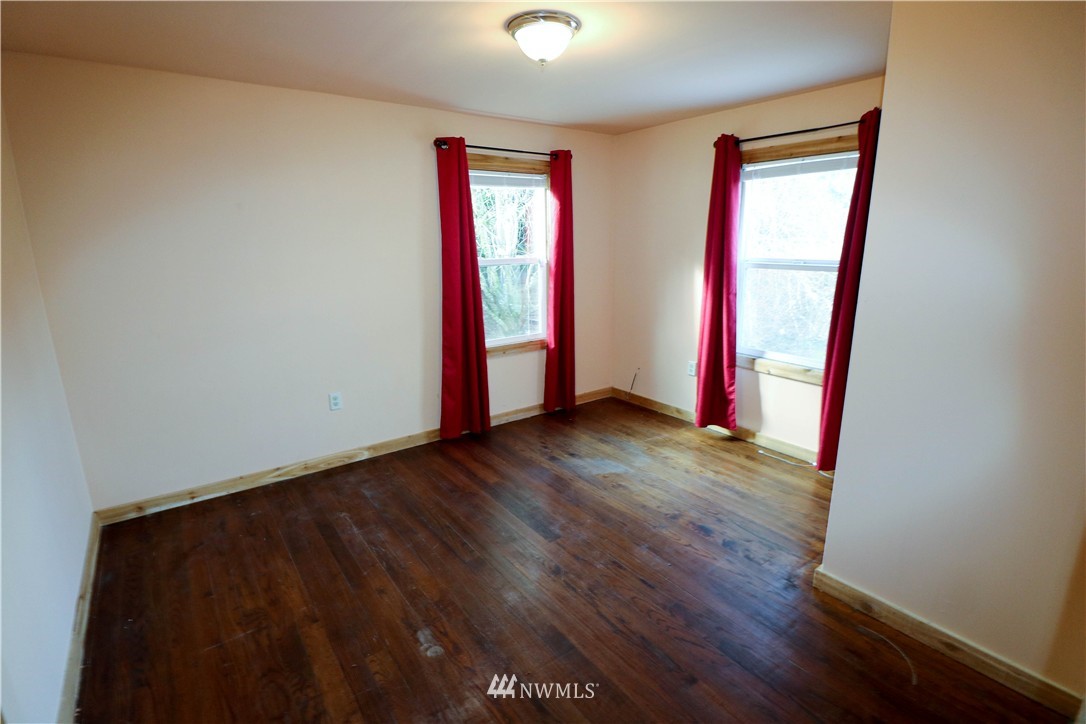 1502 Westport Road Aberdeen, WA 98520 - Photo 8 of 9 Gallery Image 8