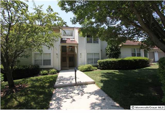 246 Ravenswood Road Englishtown, NJ 07726 - Photo 1 of 12 Primary Photo