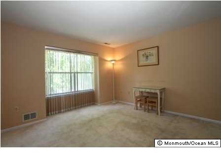 246 Ravenswood Road Englishtown, NJ 07726 - Photo 7 of 12 Additional Photo