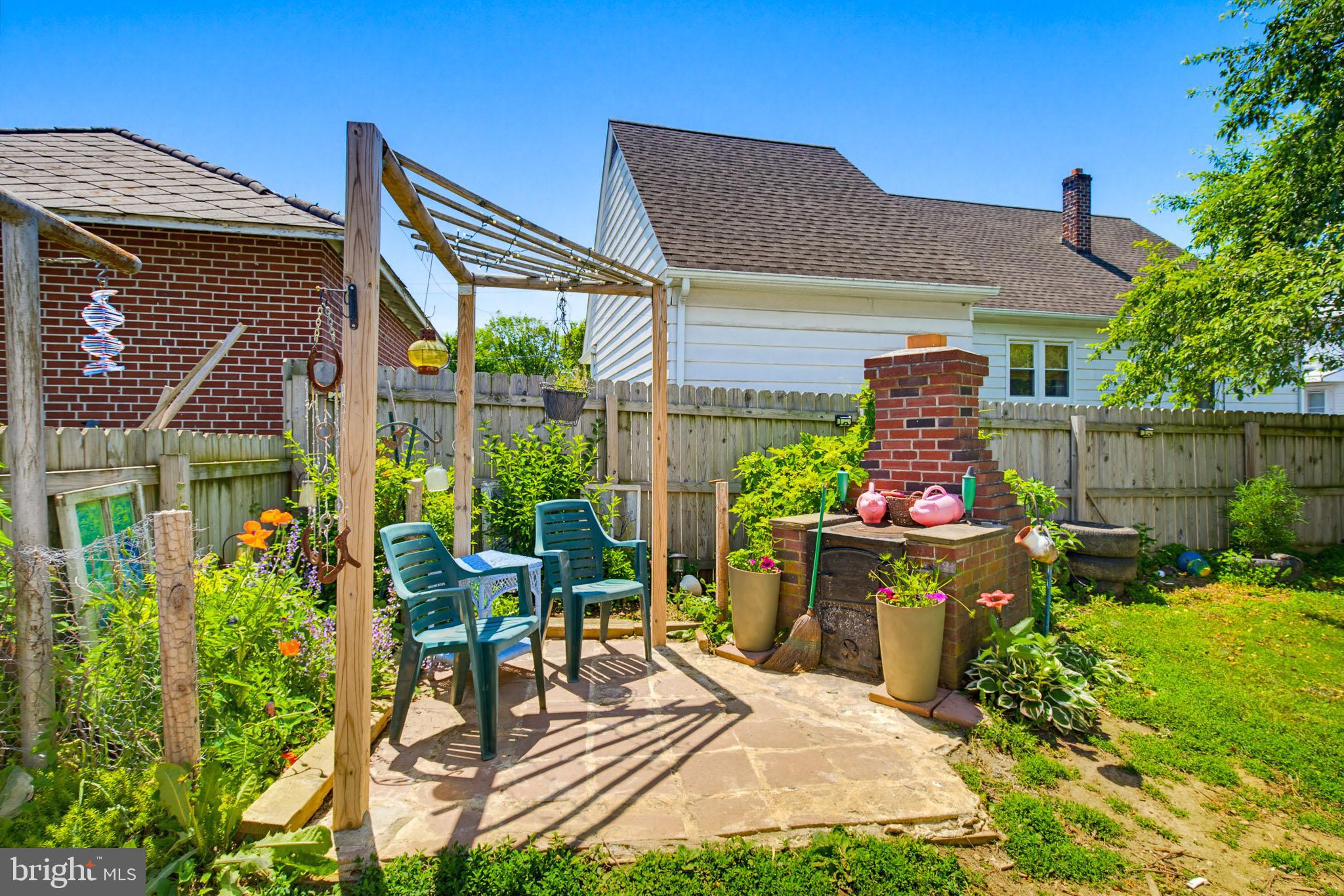 306 East High Street Manheim, PA 17545 - Photo 17 of 20 Outdoor Fireplace