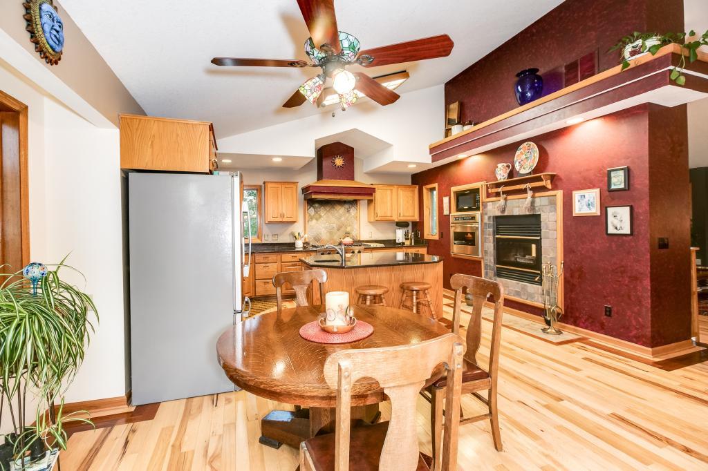 20181 Lake Ridge Drive Prior Lake, MN 55372 - Photo 13 of 45 Gallery Image 13