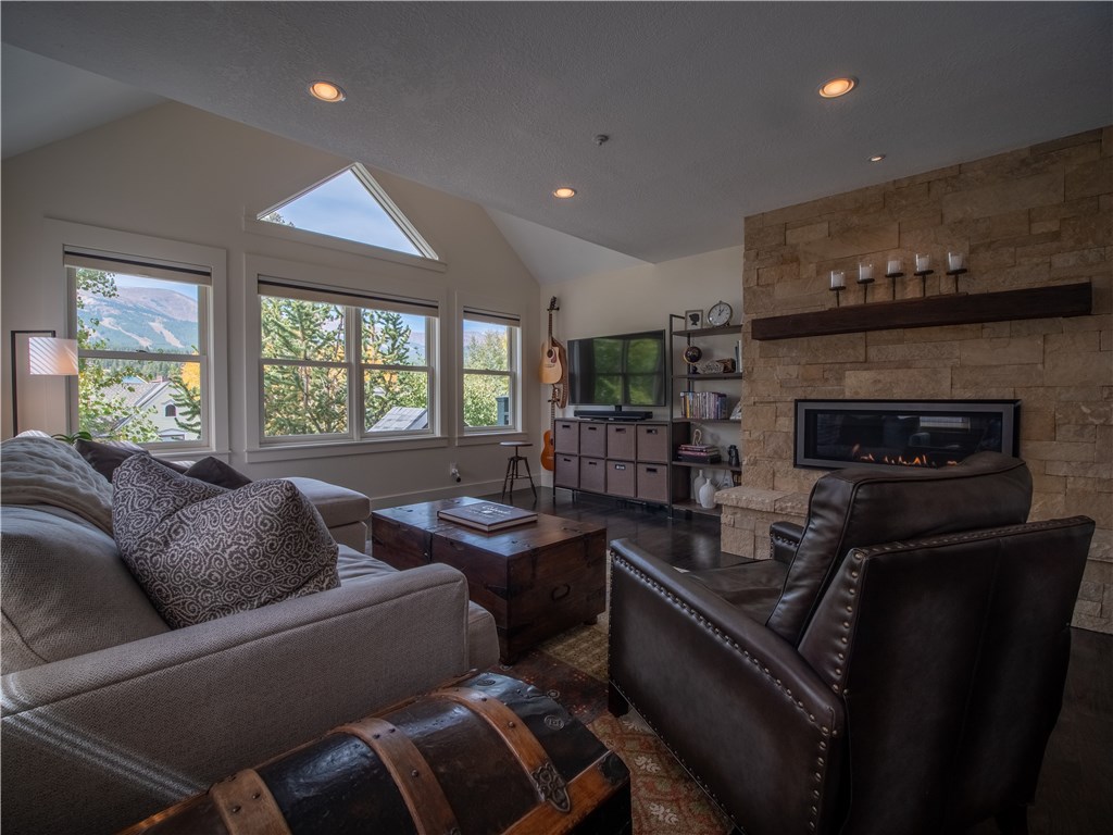 206 South Ridge Street, Unit R4 Breckenridge, CO 80424 - Photo 3 of 33 Gallery Image 3