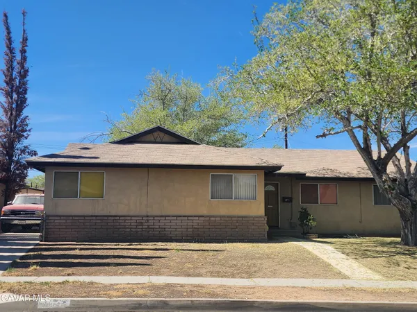 $420,000 | 37755 Lasker Avenue, Palmdale, CA 93550