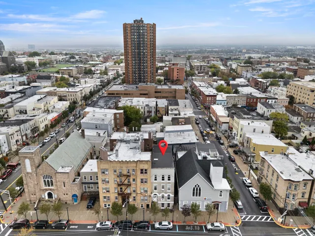 $999,000 | 2211 New York Avenue, Union City, NJ 07087
