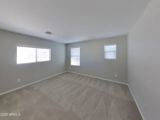 $1,929 | 9526 North 81st Drive, Peoria, AZ 85345