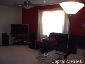 200 Collier Drive Springfield, IL 62704 - Photo 3 of 6