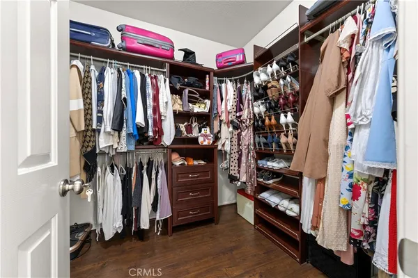 $950,000 | 3247 Willow Park Drive, Corona, CA 92881