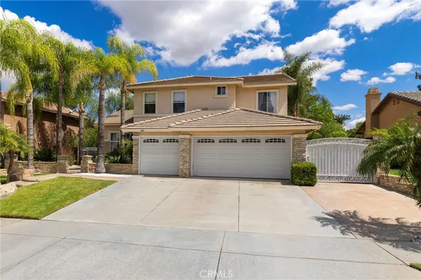 $950,000 | 3247 Willow Park Drive, Corona, CA 92881
