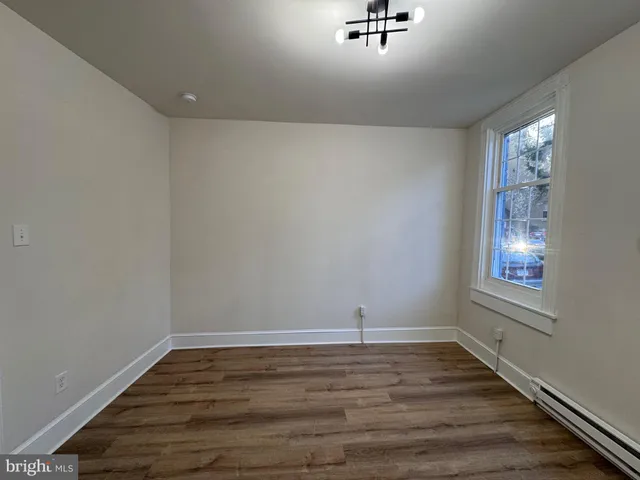 $1,250 | 666 St Joseph Street, Unit 1A, Lancaster, PA 17603