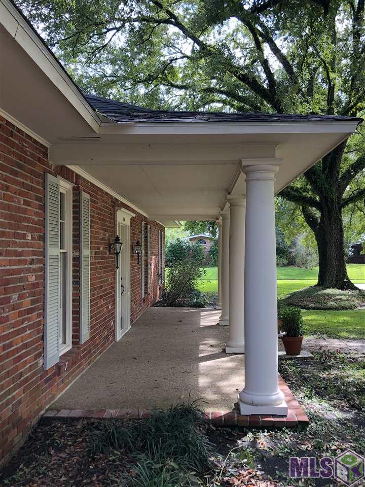 234 Court Street Baton Rouge, LA 70810 - Photo 2 of 8 Front Porch