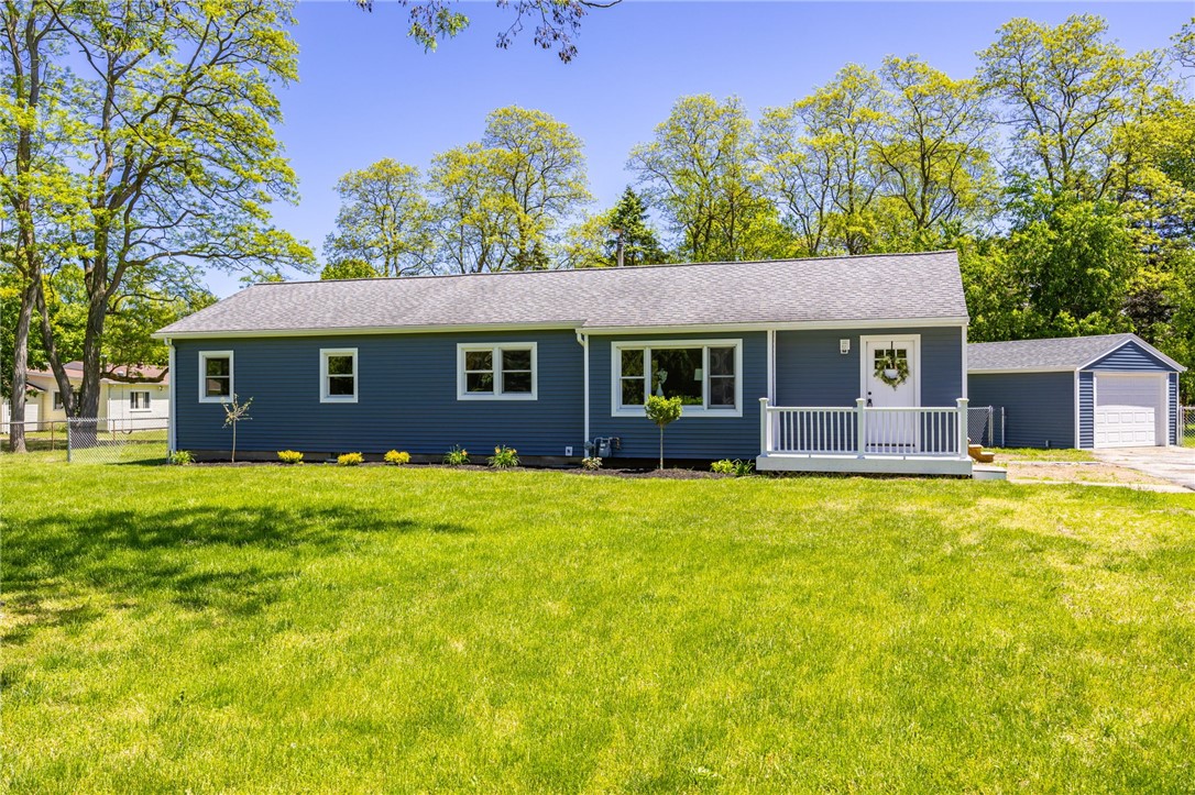 249 Dickinson Road Webster, NY 14580 - Photo 2 of 45