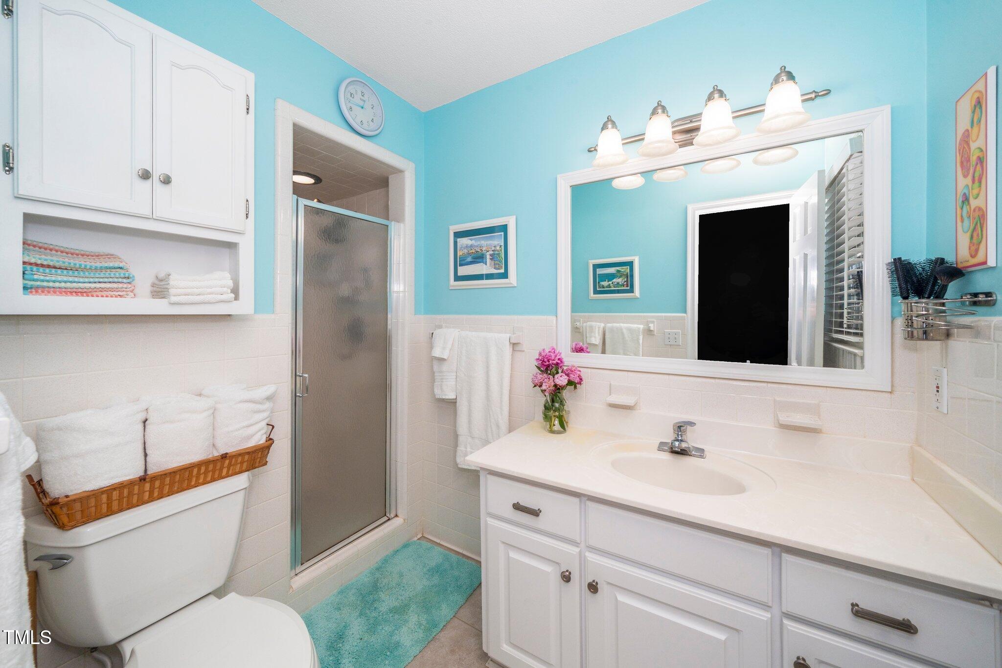 1312 Hampton Valley Road, Unit 10 Cary, NC 27511 - Photo 15 of 35 Primary bath