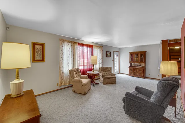 $192,000 | 415 Grenway Road, Kingsford Heights, IN 46346