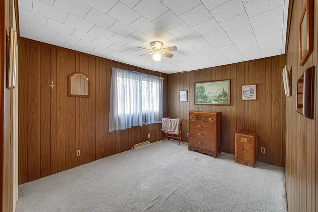 $192,000 | 415 Grenway Road, Kingsford Heights, IN 46346