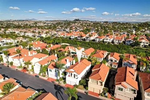 $1,795,000 | 16 St John, Dana Point, CA 92629