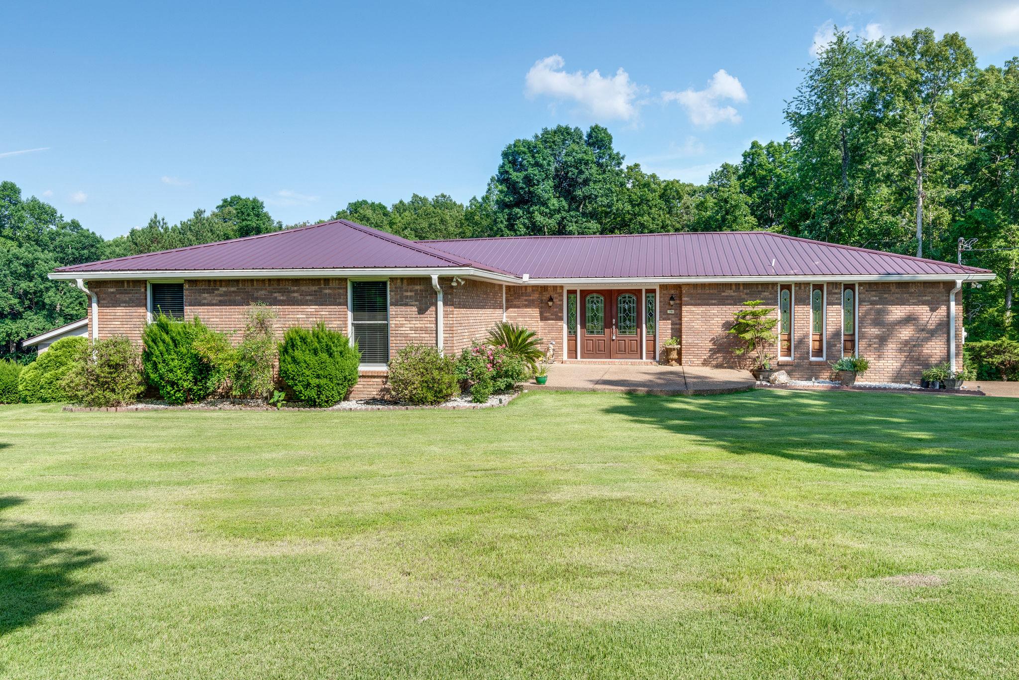 118 Sycamore Road Dickson, TN 37055 - Photo 1 of 30 Gallery Image 1