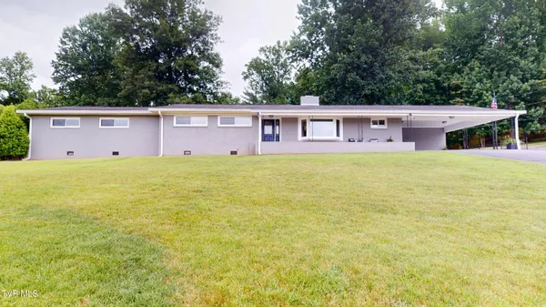 $550,000 | 705 Lee Street, Elizabethton, TN 37643