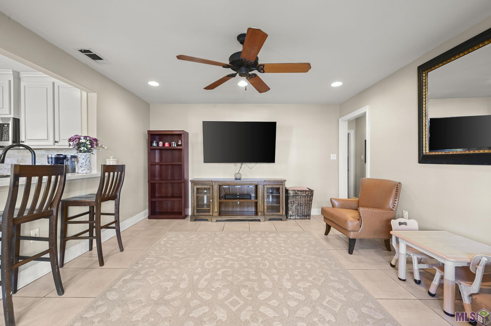 4724 Orchid Street Baton Rouge, LA 70808 - Photo 4 of 23