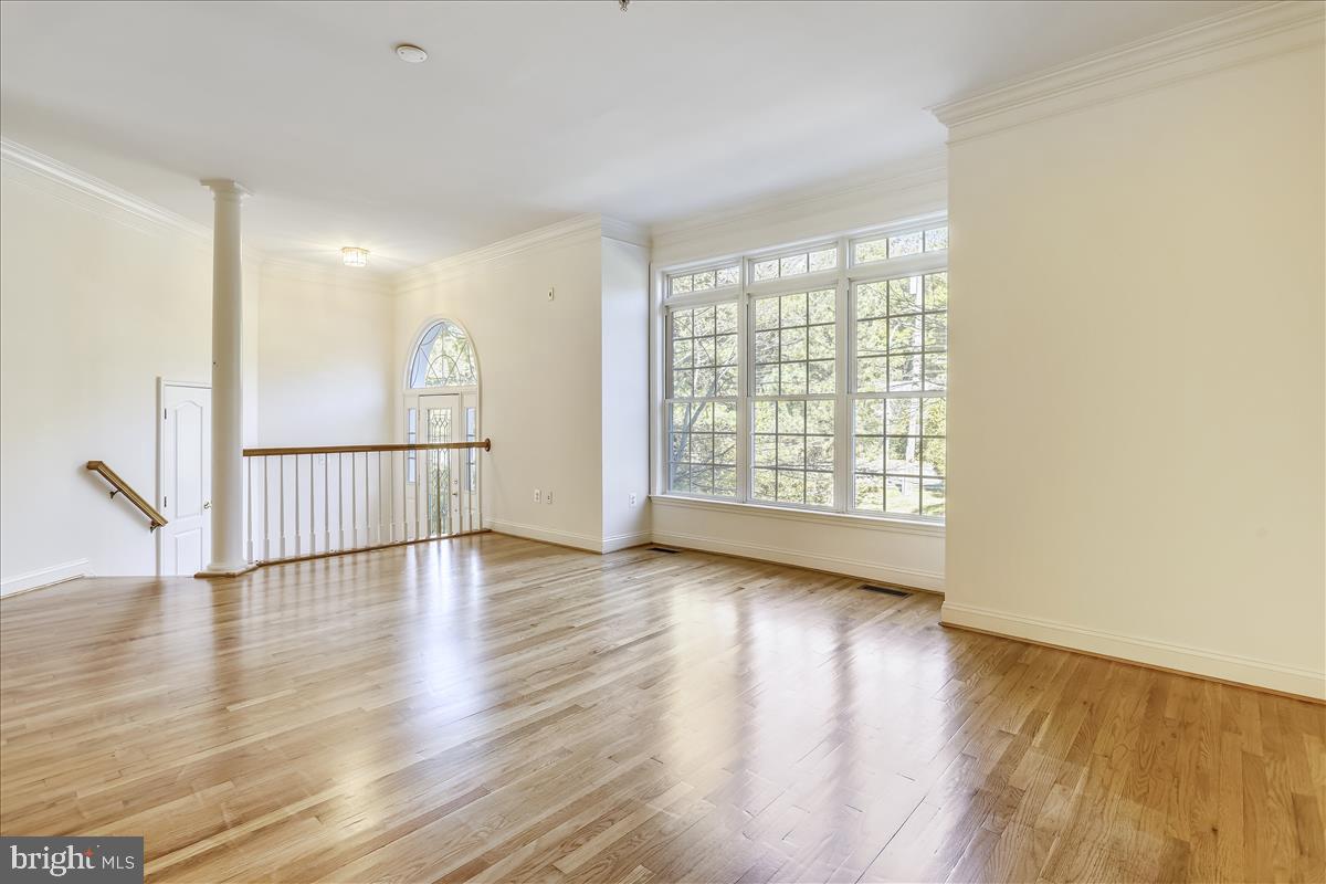 6410 Springview Place Rockville, MD 20852 - Photo 15 of 58