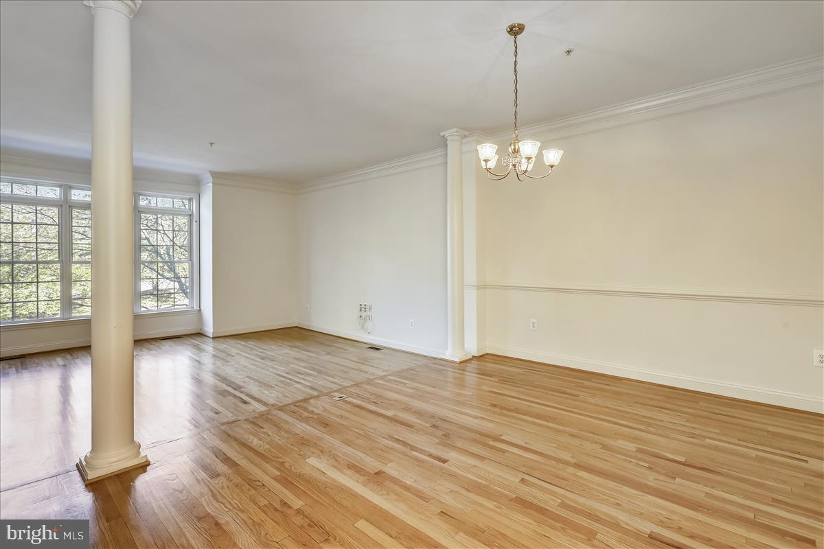 6410 Springview Place Rockville, MD 20852 - Photo 17 of 58