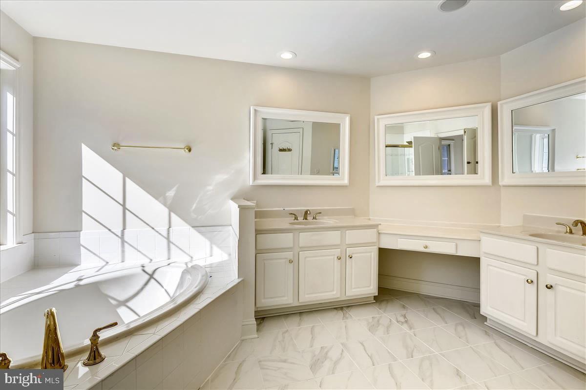 6410 Springview Place Rockville, MD 20852 - Photo 22 of 58