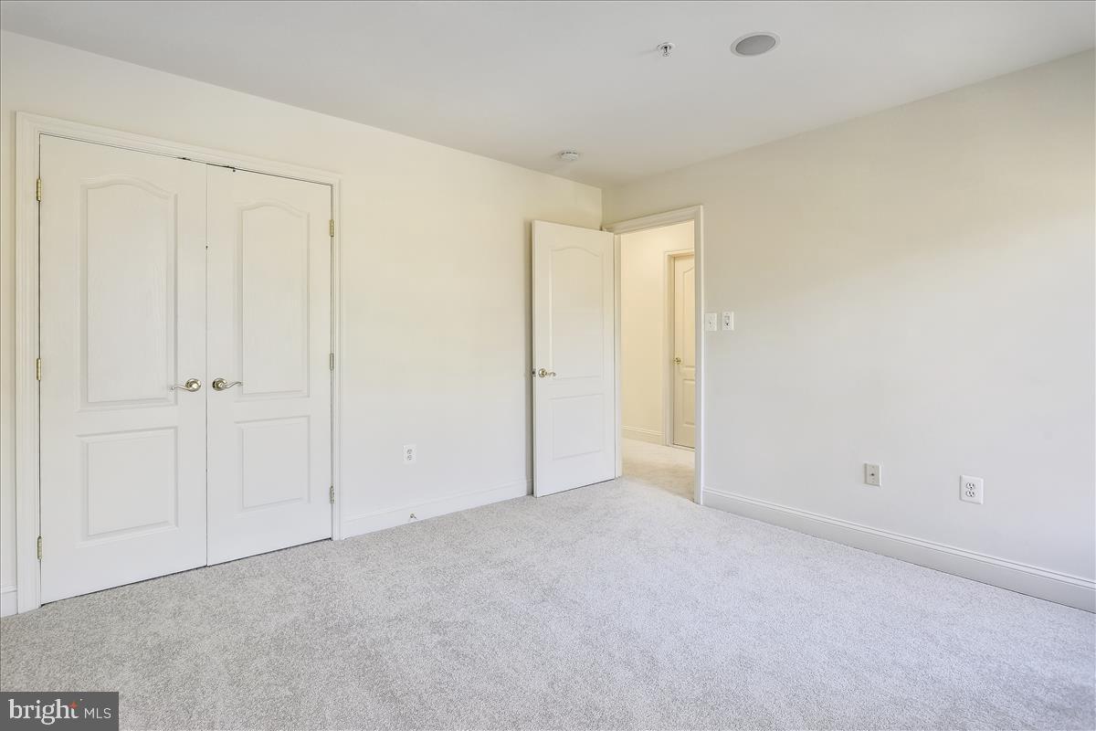 6410 Springview Place Rockville, MD 20852 - Photo 45 of 58