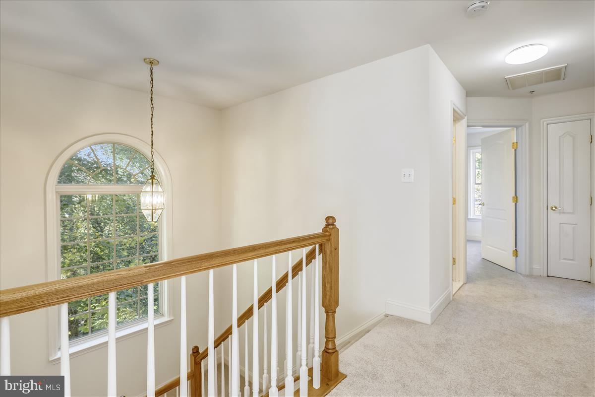 6410 Springview Place Rockville, MD 20852 - Photo 48 of 58