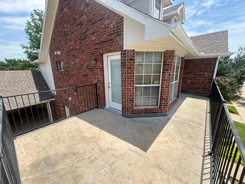 588 Southridge Way Irving, TX 75063 - Photo 16 of 26 a view of backyard with large trees and wooden fence