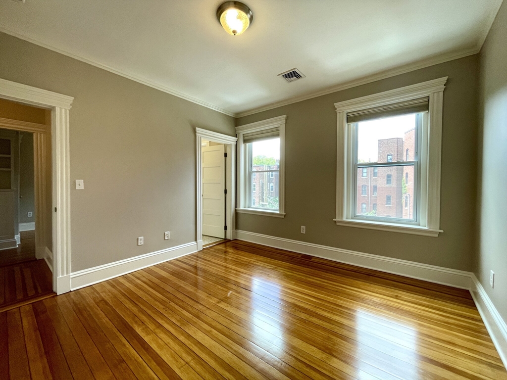5 Strathmore Road, Unit 3 Brookline, MA 02445 - Photo 5 of 17