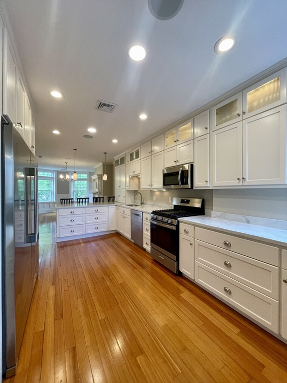 5 Strathmore Road, Unit 3 Brookline, MA 02445 - Photo 9 of 17
