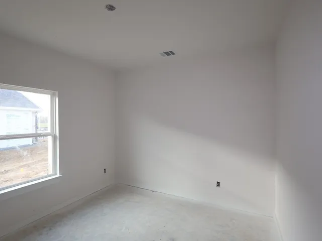 $425,990 | 31011 Newcomb Lndg Lane, Waller, TX 77484