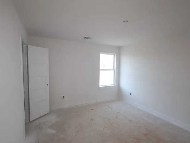 $425,990 | 31011 Newcomb Lndg Lane, Waller, TX 77484