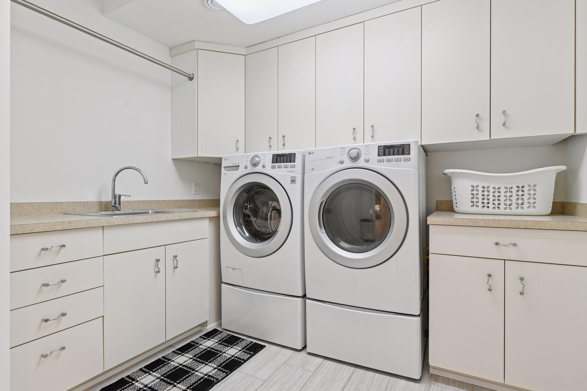 2600 Cedar Green Minnetonka, MN 55305 - Photo 51 of 59