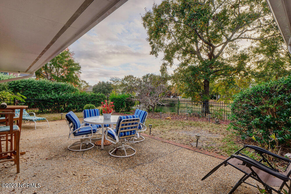 800 Fox Ridge Lane Wilmington, NC 28405 - Photo 31 of 50 Patio