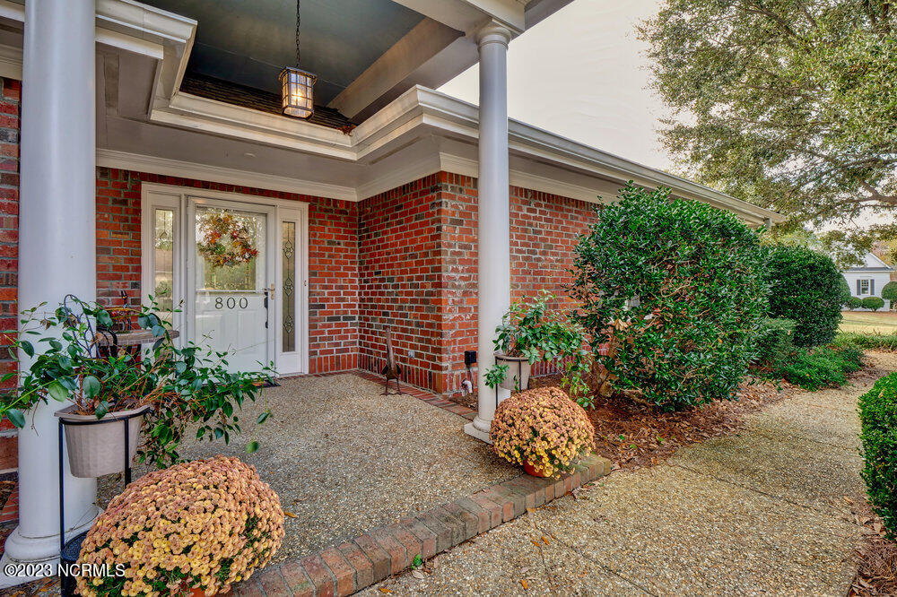 800 Fox Ridge Lane Wilmington, NC 28405 - Photo 5 of 50 Front Entrance