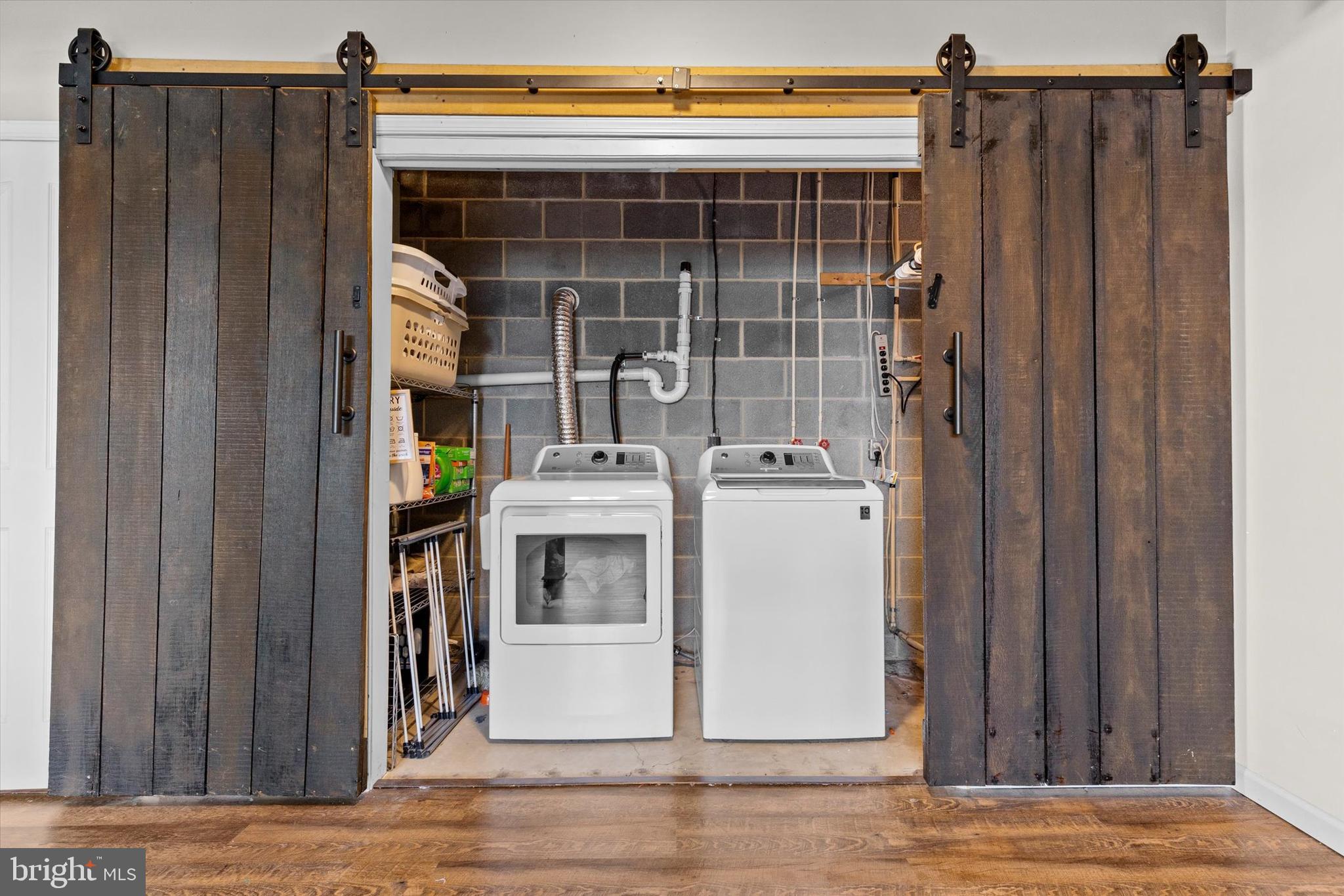 635 Newport Road Duncannon, PA 17020 - Photo 29 of 55 a utility room with dryer and washer