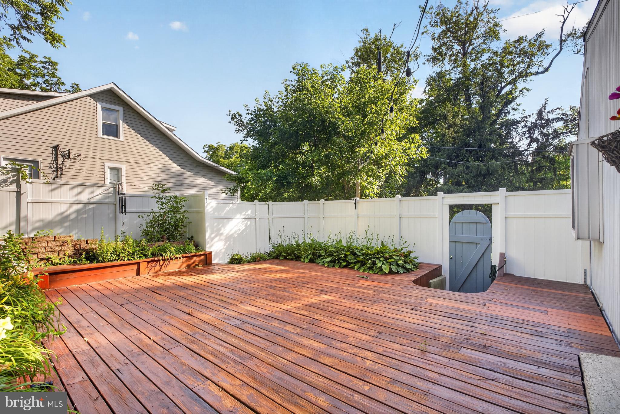 247 Pinetown Road Norristown, PA 19403 - Photo 19 of 26