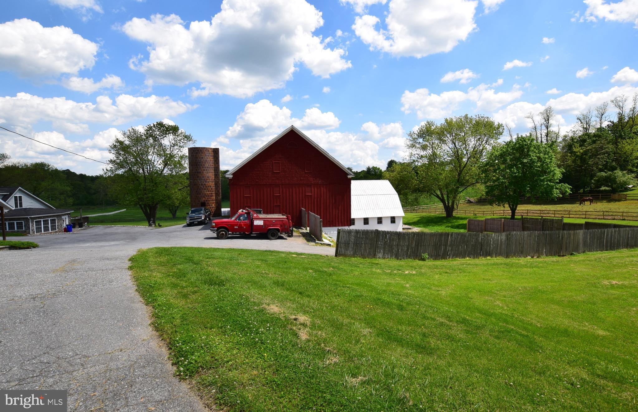 15885 Meadow Walk Road Woodbine, MD 21797 - Photo 14 of 36 Barn