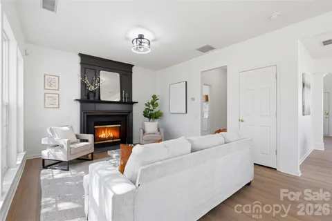 $400,000 | 2443 Normancrest Court, Charlotte, NC 28270